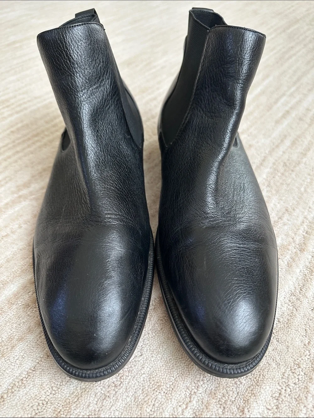 EUC Kenneth Cole Tully Chelsea Boot Black Leather Pebbled Size 11
